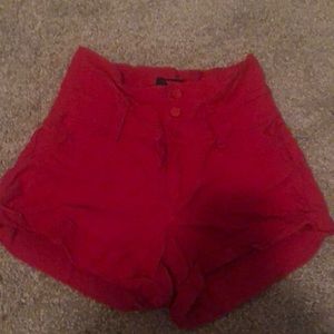 High wasted, stretchy shorts.